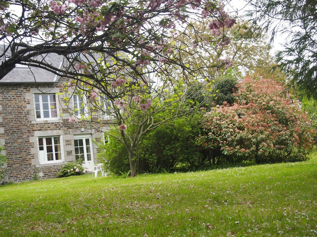 St Michel Villa Vains ภายนอก รูปภาพ